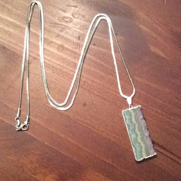 •amethyst slice pendant• - Picture 2 of 3